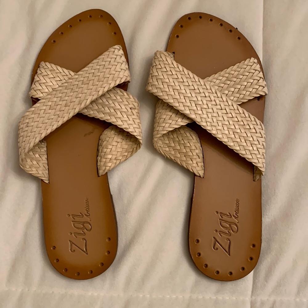 Zigi sandals. Size 8.5
